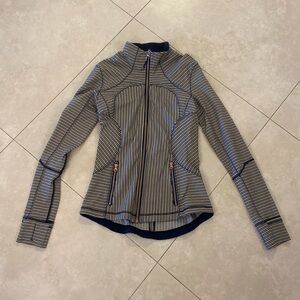 Like new Lulu jacket